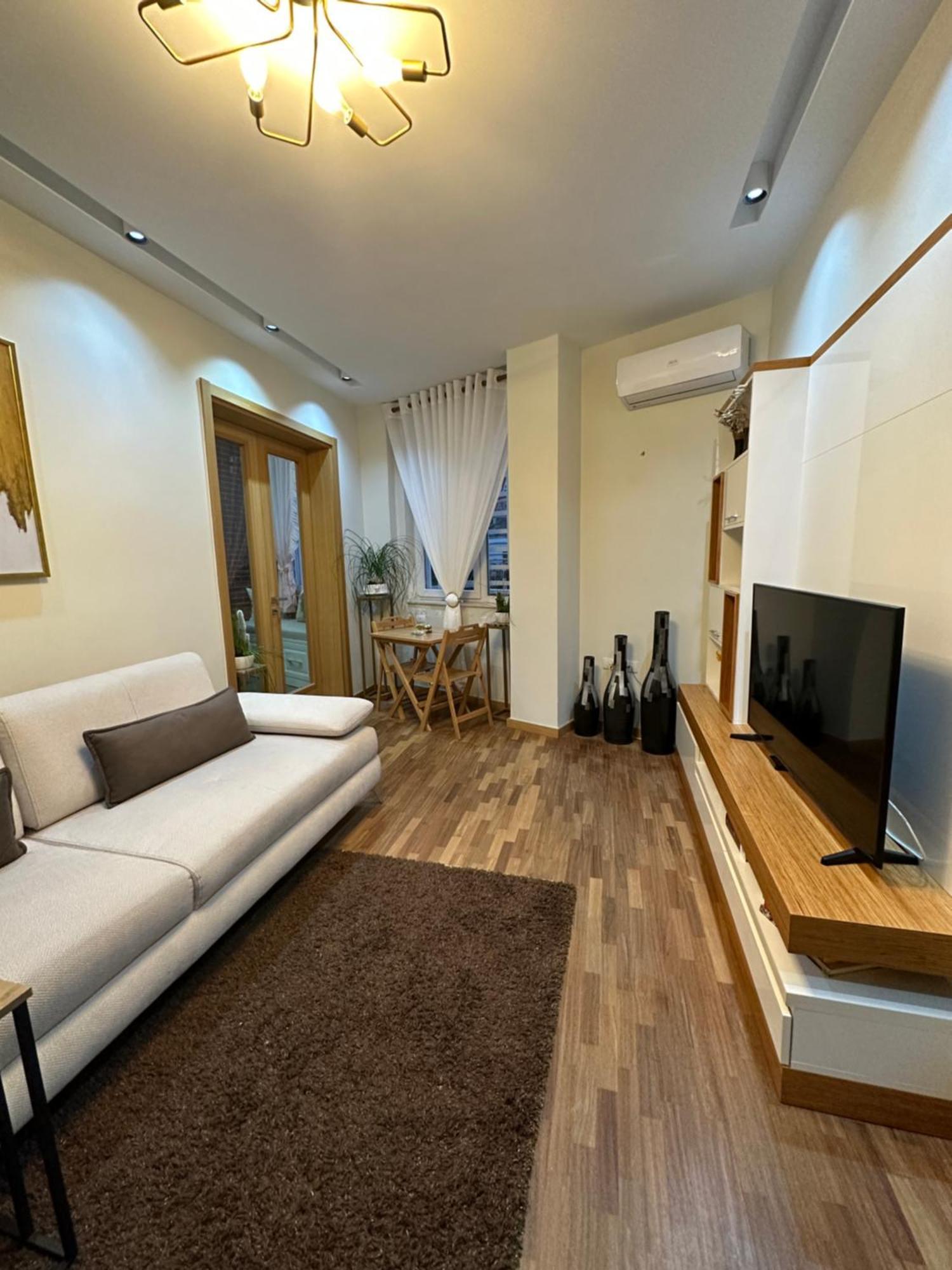 Dry Lake Apartment Tirana Eksteriør billede